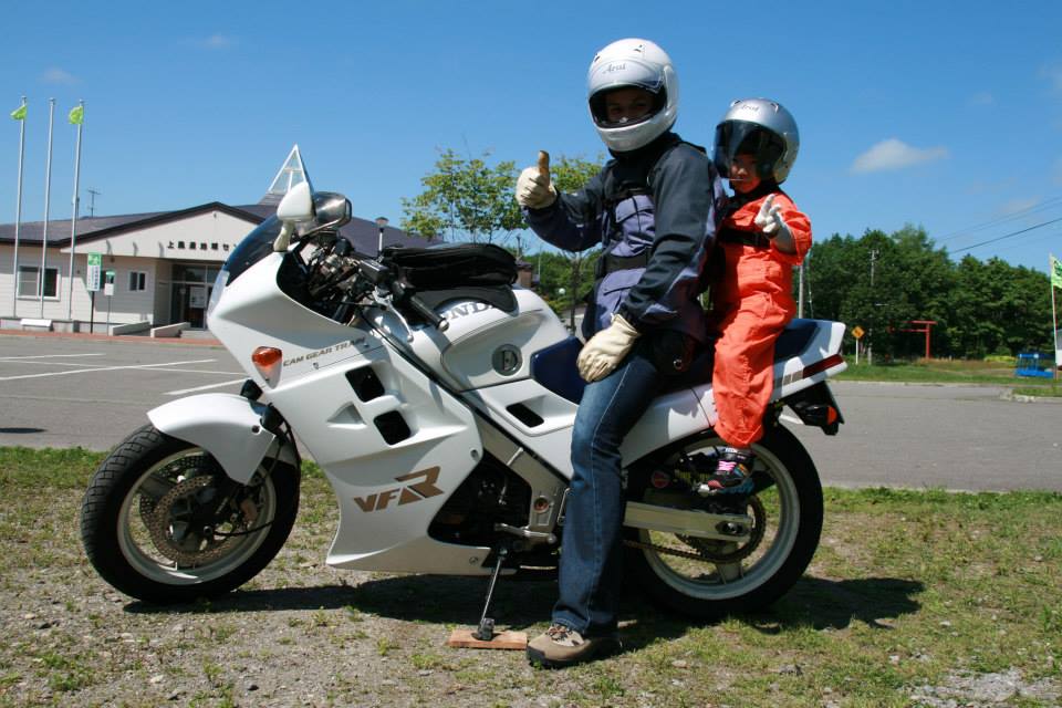 北海道をバイクで走る山﨑陽弘